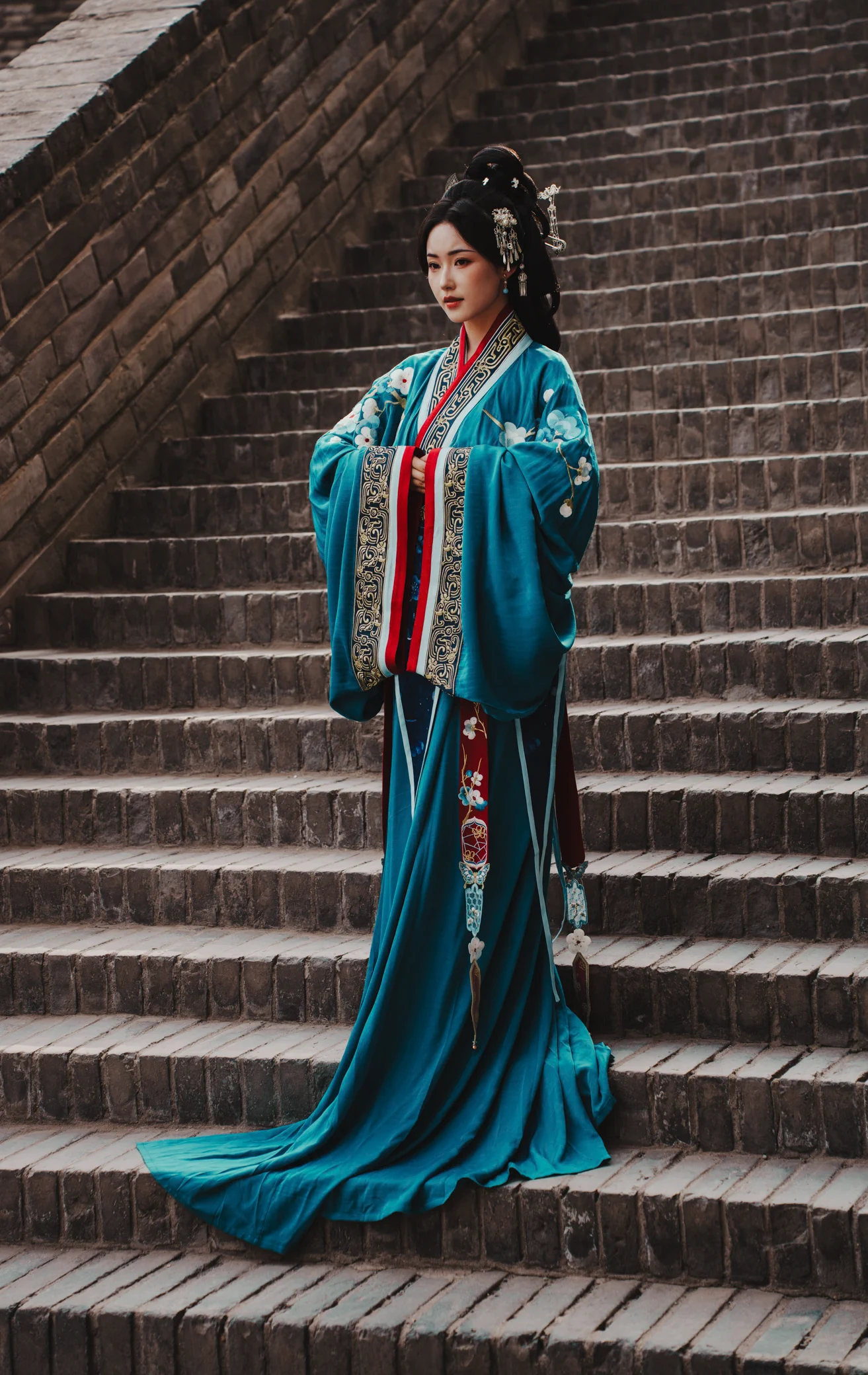 A woman in Xi'An, wiith a typical dress