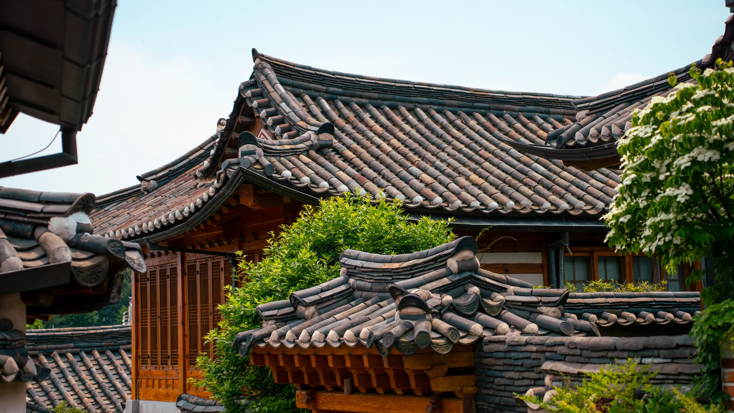 Roof of Hanok Village house in Seul