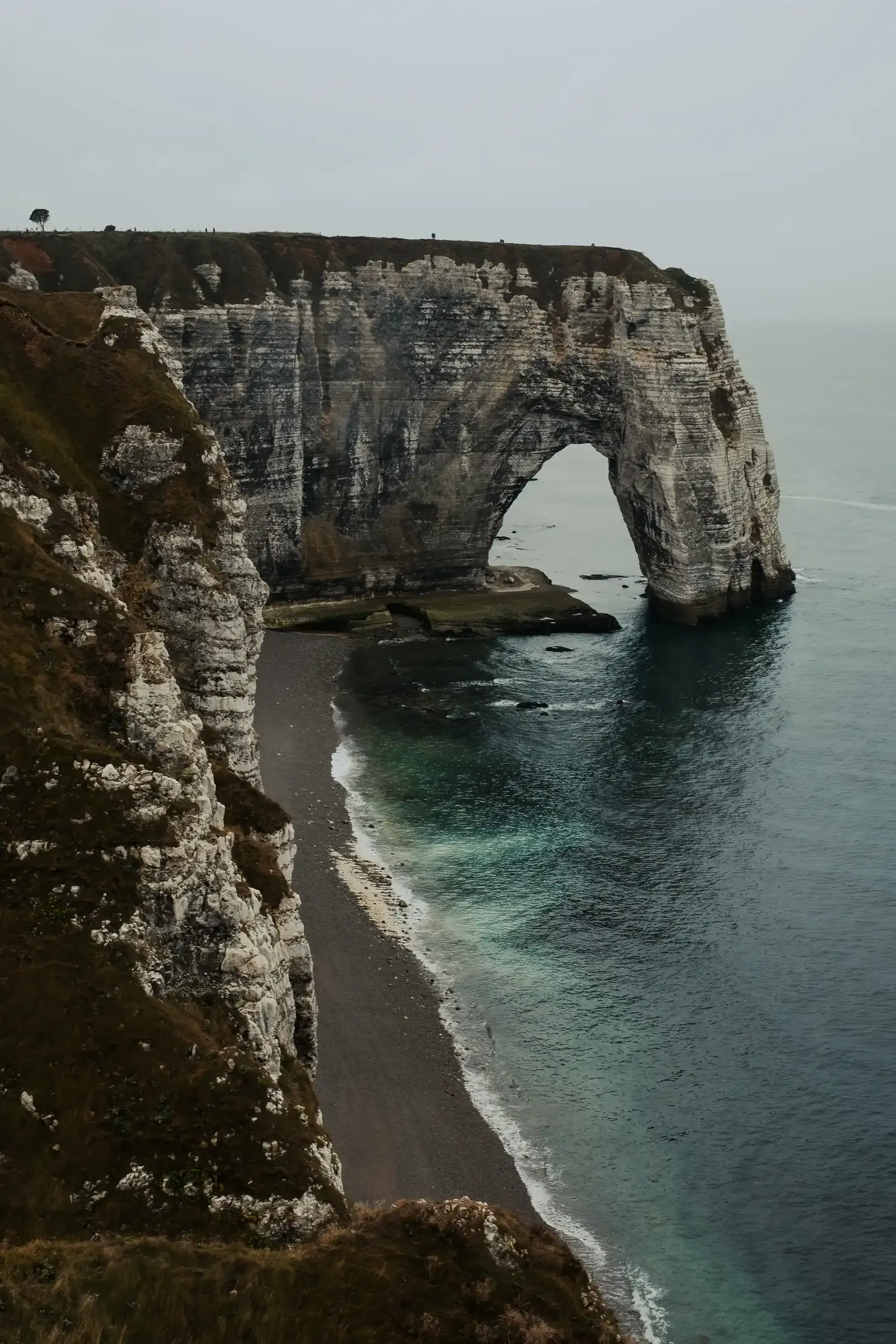 The famous rock arch formation known as the Manneporte or the Porte d'Aval (the "proboscis").